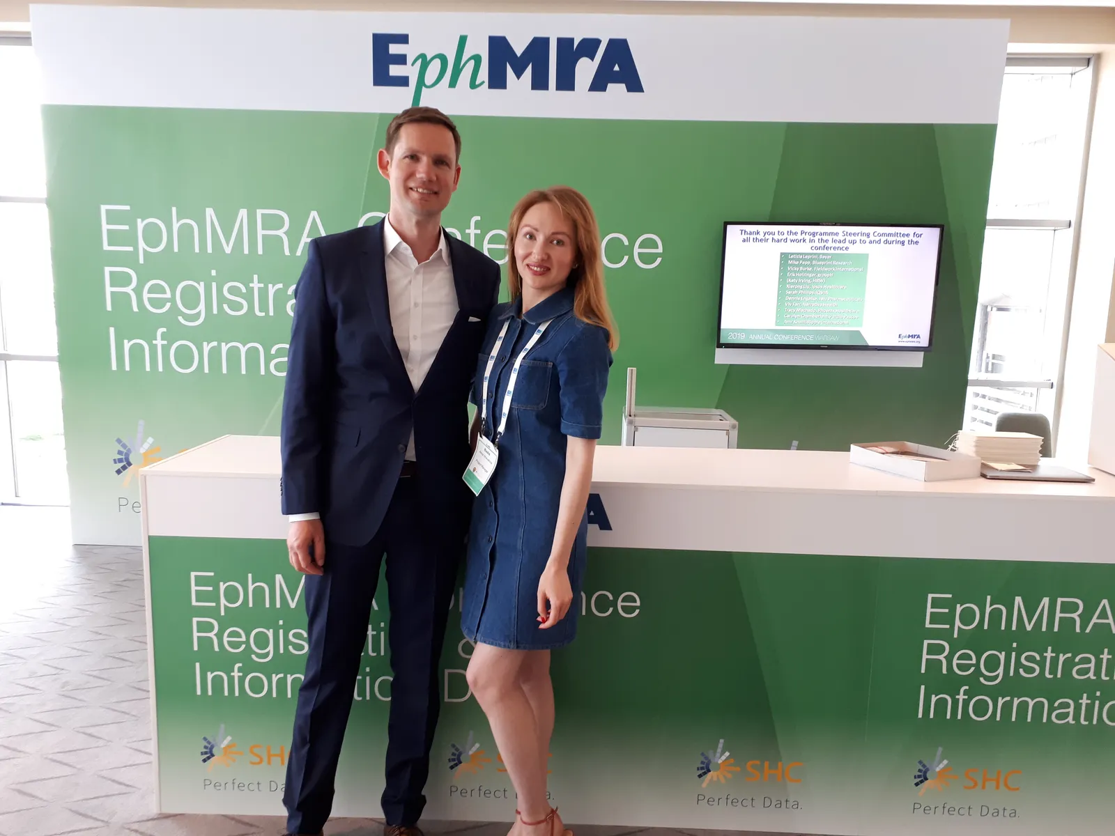 Anna Shevalova from Bazis alongside EphMRA president Karsten Trautmann
